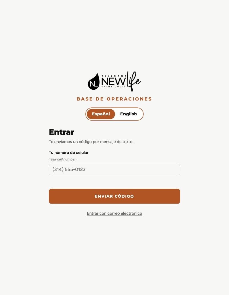 Bilingual Basecamp sign-in screen with a Spanish/English language toggle and text-message code login